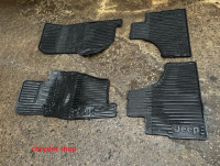 sada gumových koberců - ORIGINÁLNÍ DÍL